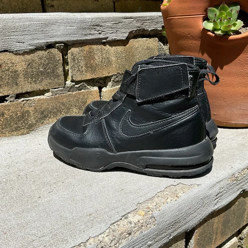 Nike Air Max Goaterra 2.0 Youth‎ Size 1 Boots Shoes New